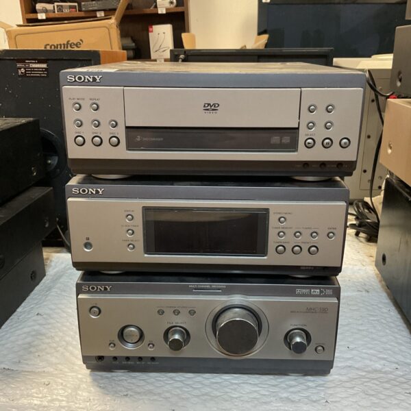Silver Sony MHC-S9D hi-fi system with CD changer.