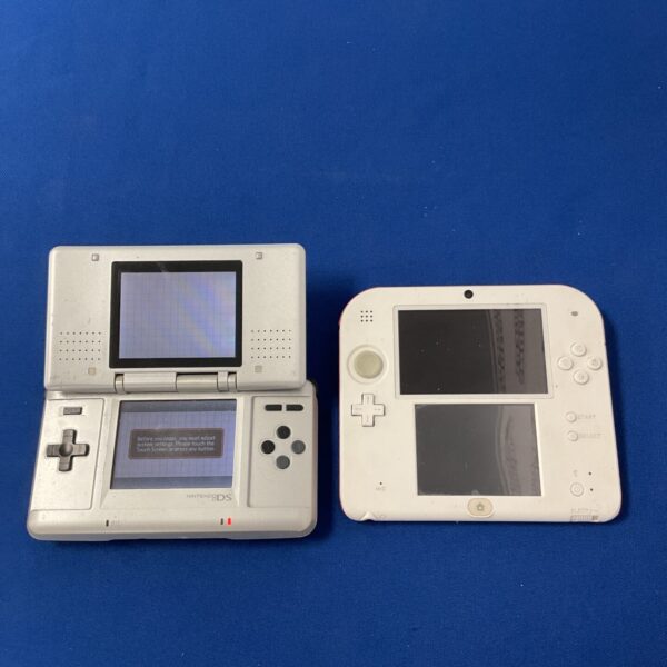 Nintendo DS Lite console, handheld gaming, retro gaming console.