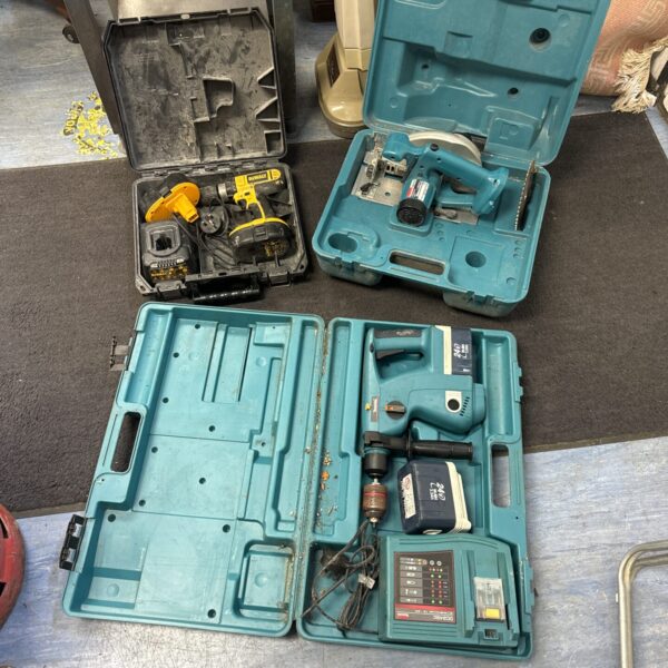 Cordless power tools lot including Dewalt and Makita in cases.
