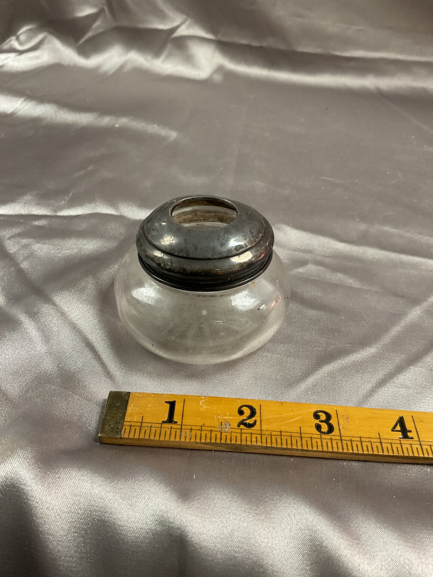 735 hallmarked silver lidded posie pot