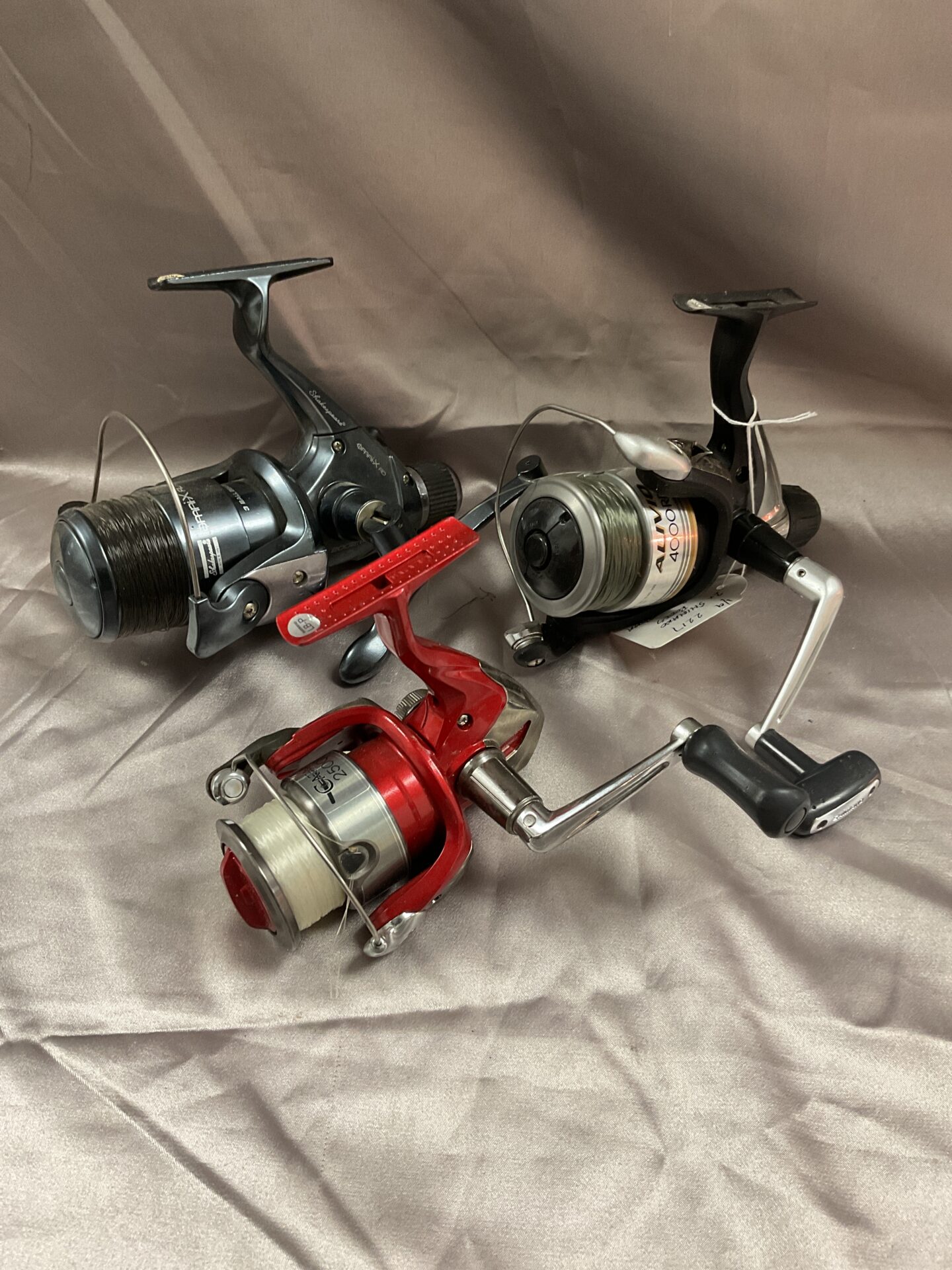 662 Two ashimano And one Shakespeare fixed spool reels