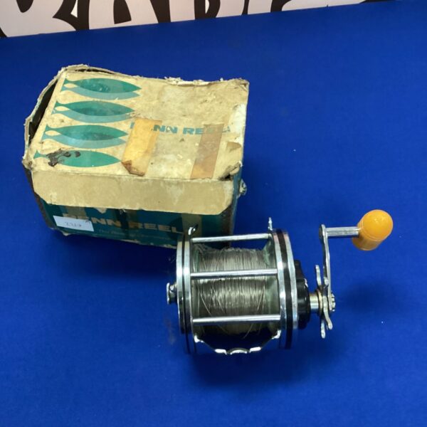 Vintage Penn Senator 6/0 saltwater fishing reel with box.