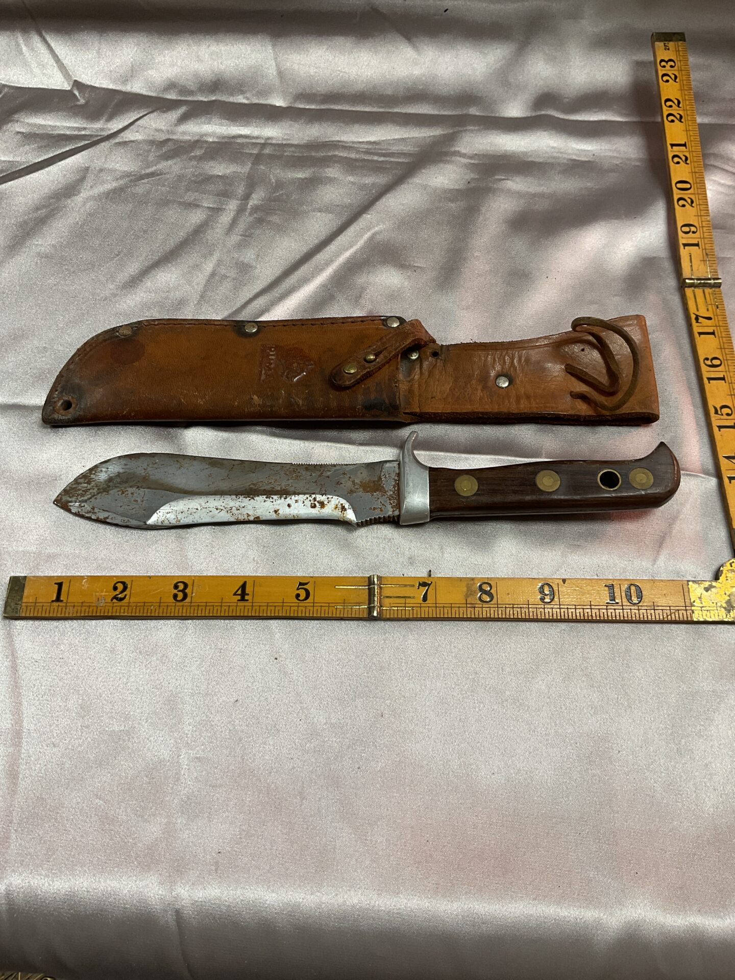 915 Puma Sheath Knife