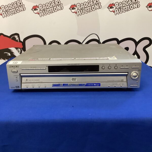 Sony DVP-NC600 DVD player, vintage home cinema equipment.