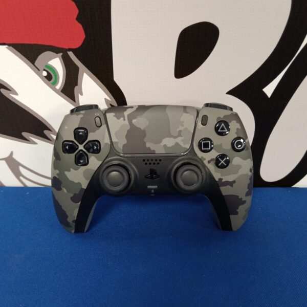 Camo PlayStation 5 controller, DualSense, gaming accessory.