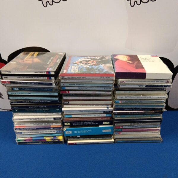 Lot of classical music CDs for collectors and enthusiasts.