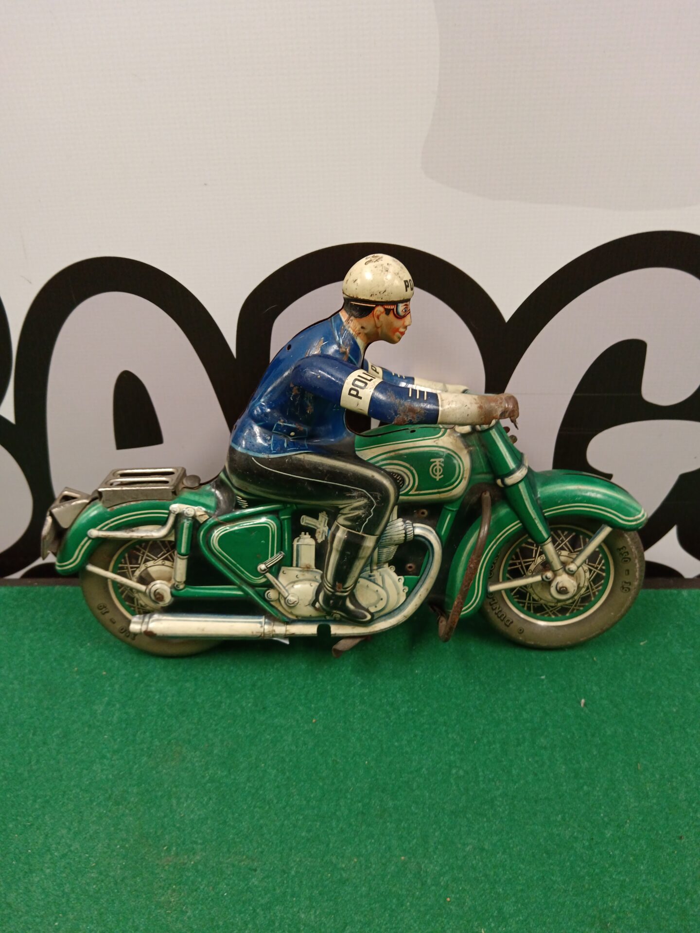 848 Vintage tin plate police motorcycle toy (no motor)