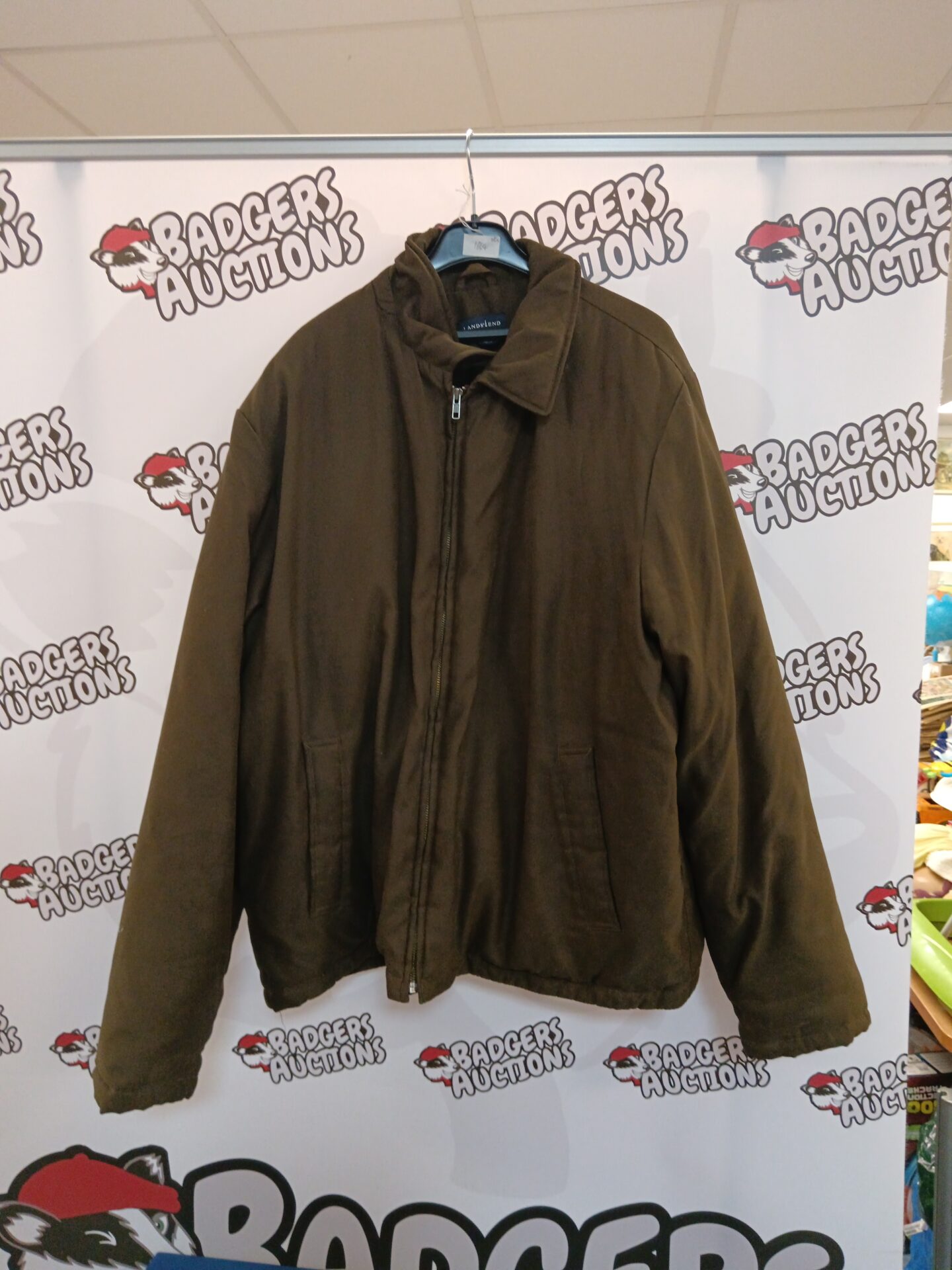 467 Lands end gents jacket size xl