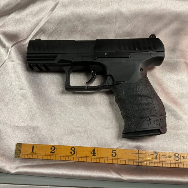 Walther PPQ Co2 airgun replica in used condition.