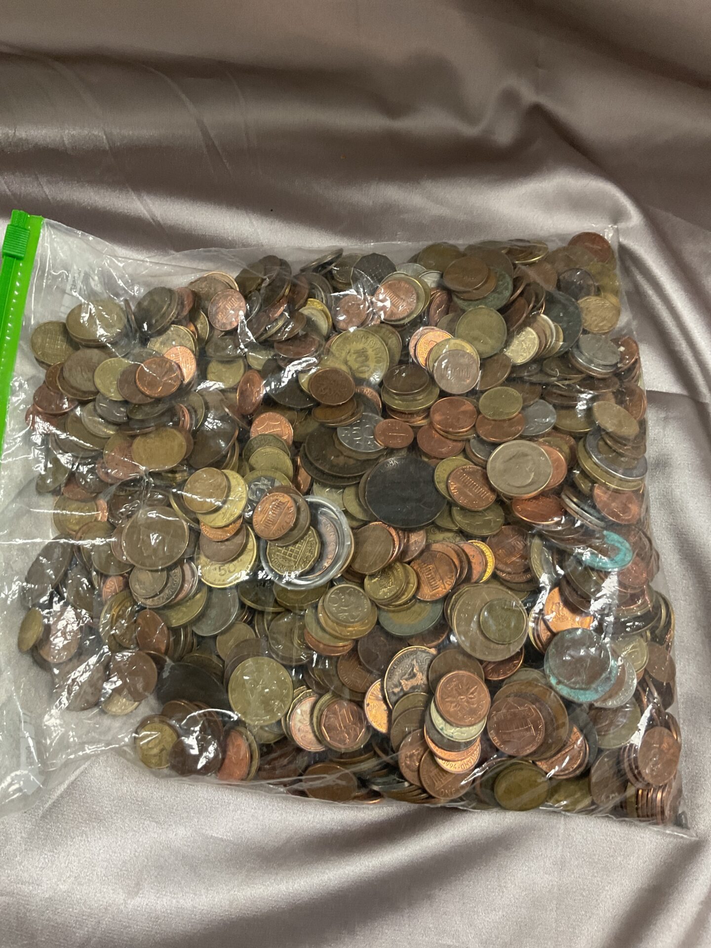 706 Bag Mixed Coins