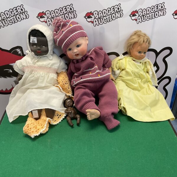 Vintage collector dolls lot of three, character dolls in knitted clothing.