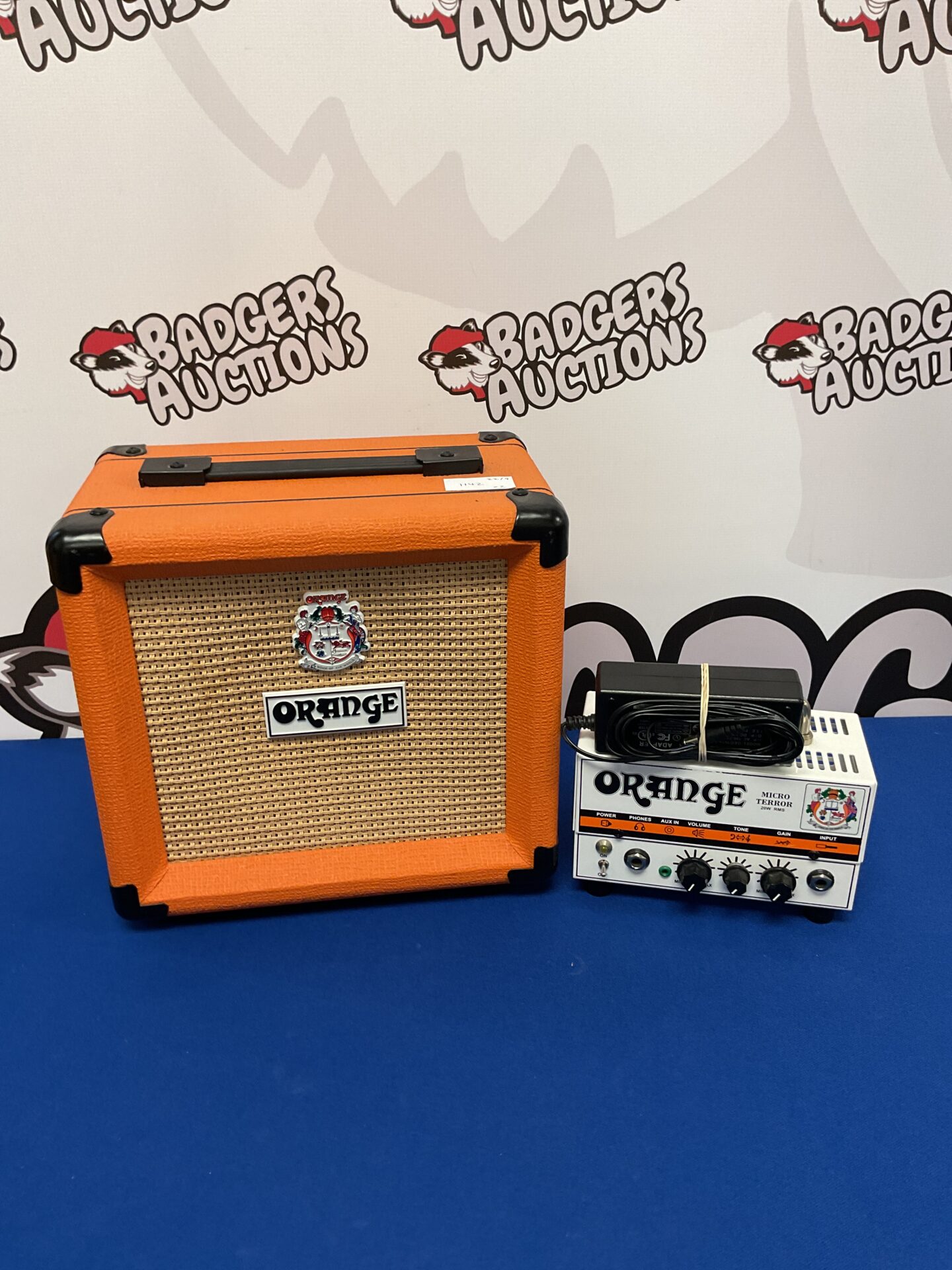 137 Orange 20w rms guitar amp & micro terror