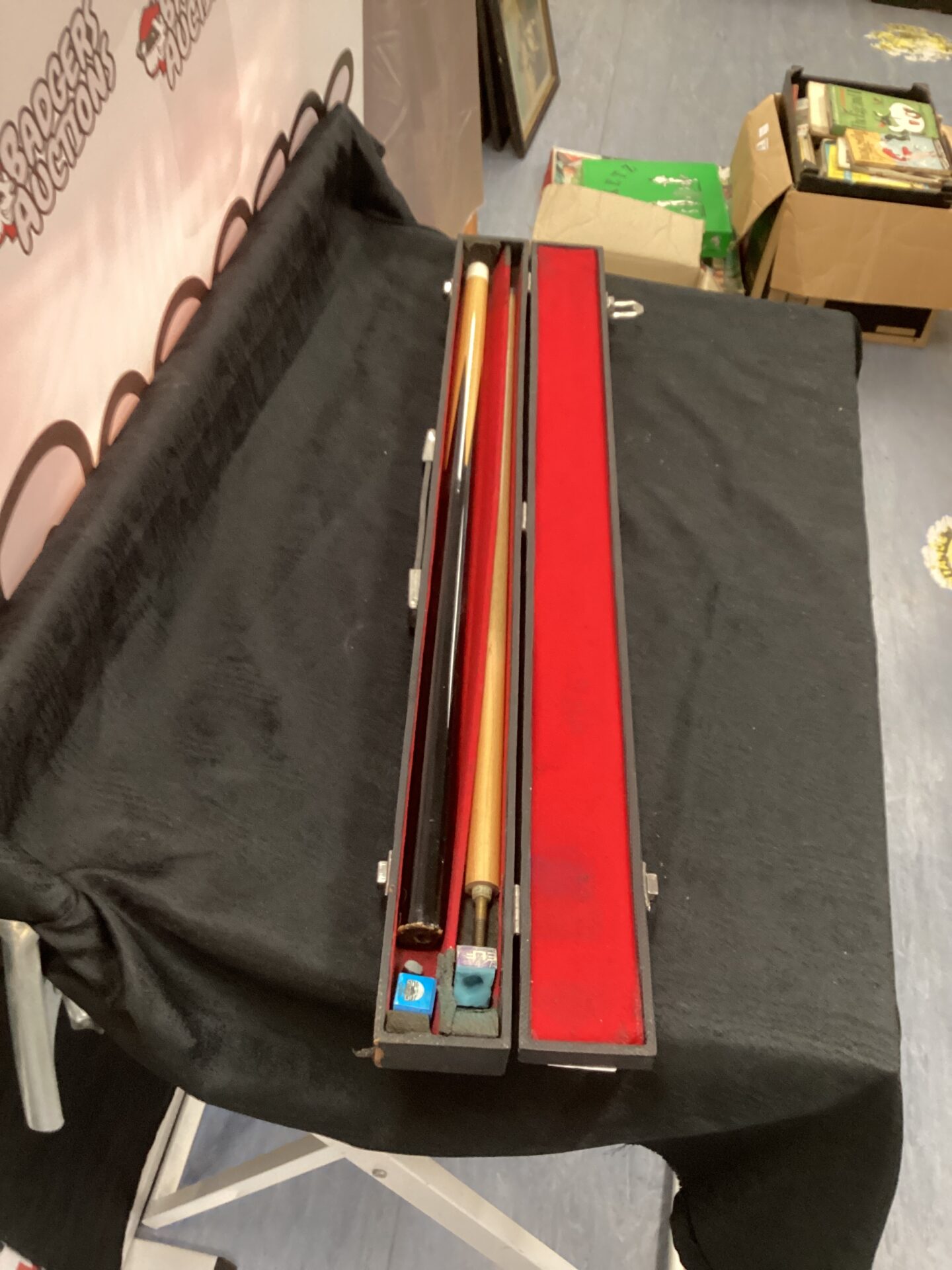 660 BEC John Spencer Snooker Cue in case