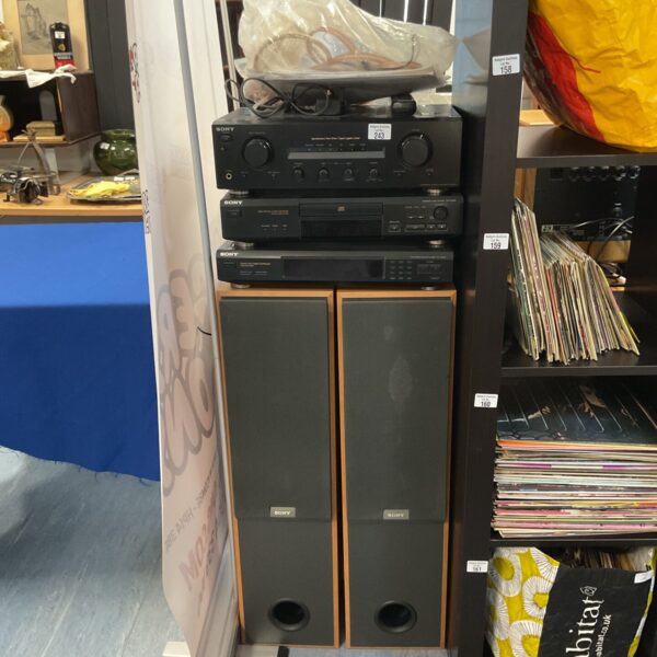 Vintage Sony hifi separates system with amplifier and speakers.