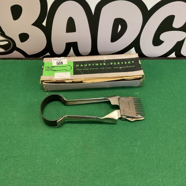 Vintage Hauptner Perfekt shears for tailoring and dressmaking.