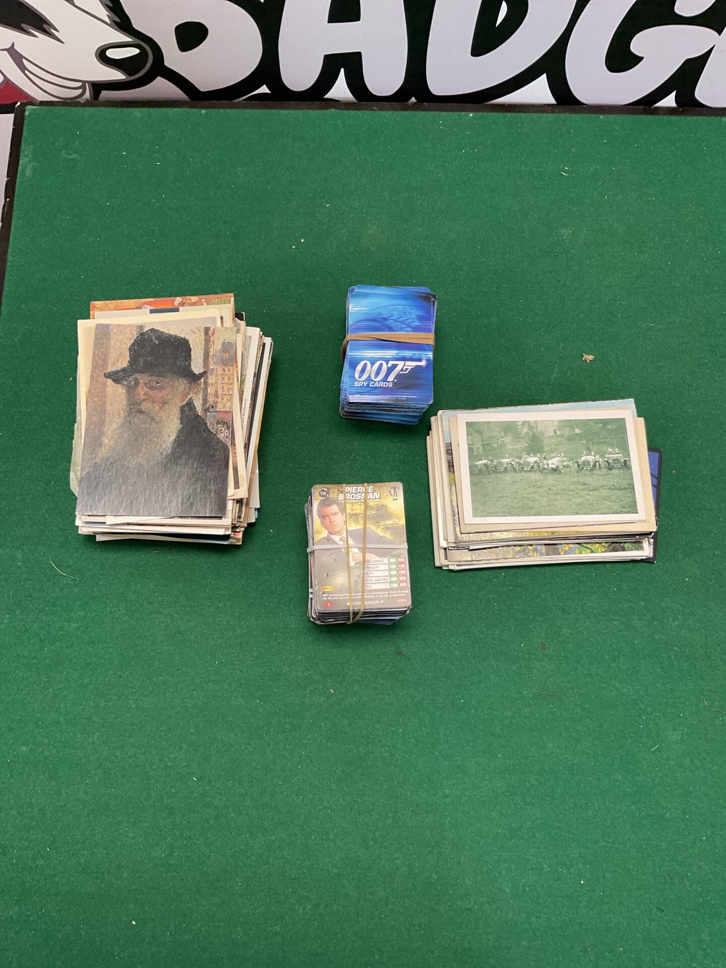 495 Collection of postcards and james bond trading cards