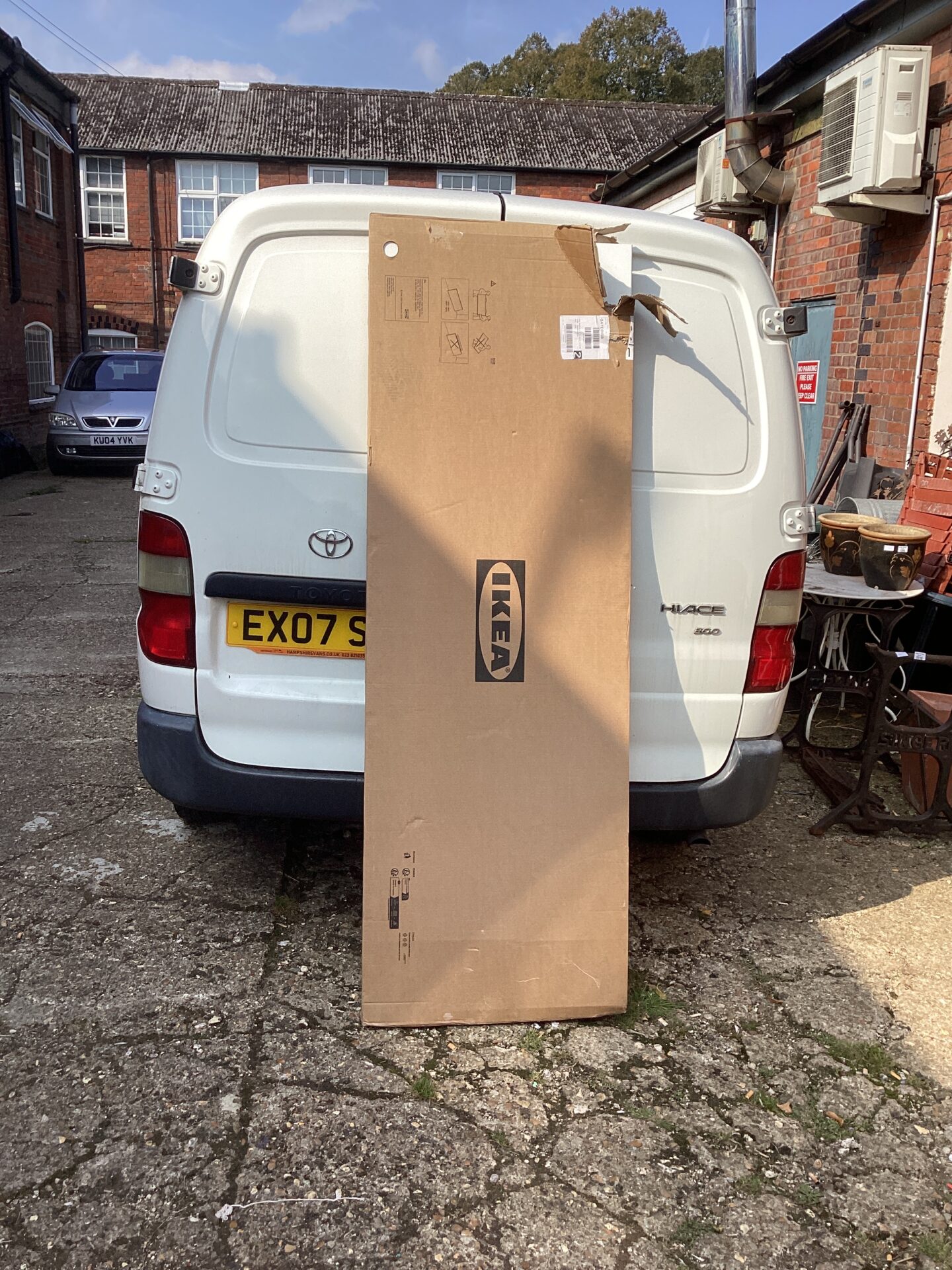 1166 New in box Ikea white kitchen worktop