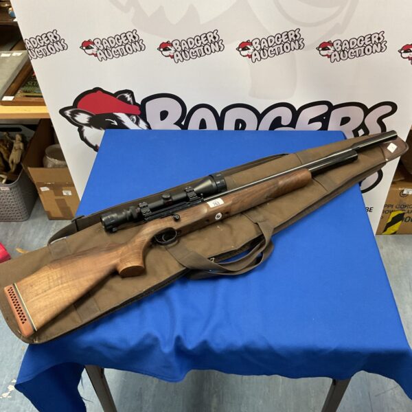 Webley FX2000 CO2 rifle with Simmons scope for target shooting.
