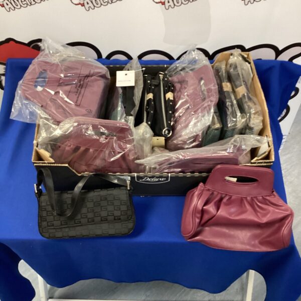 Tray of new handbags, fashion accessories wholesale lot.
