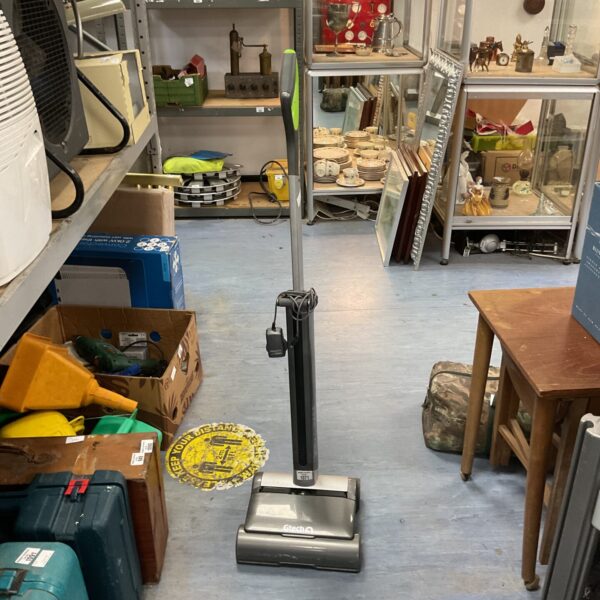 Used Gtech Air Ram MK2 cordless vacuum cleaner for sale.