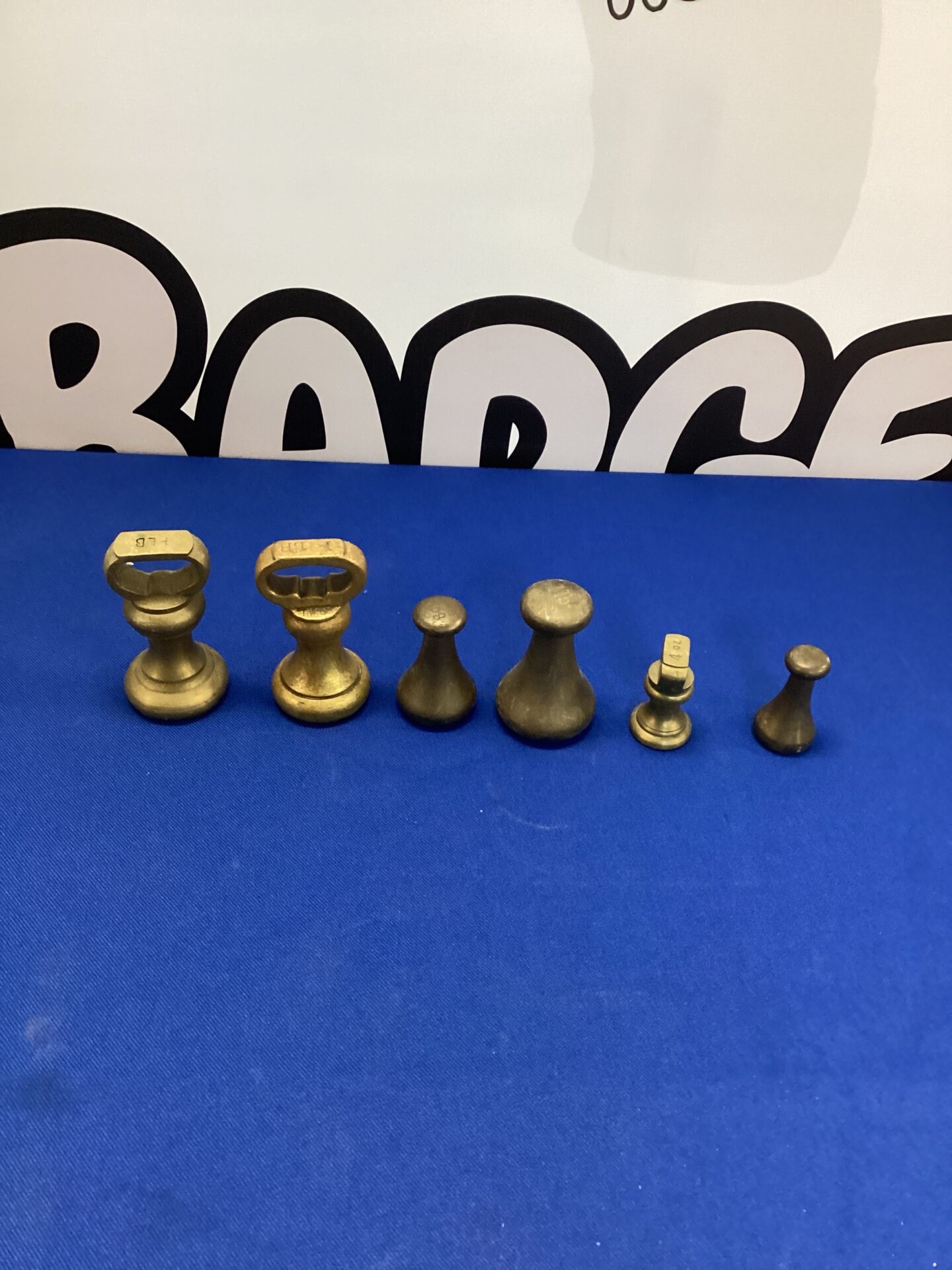 209 Selection of vintage brass weights