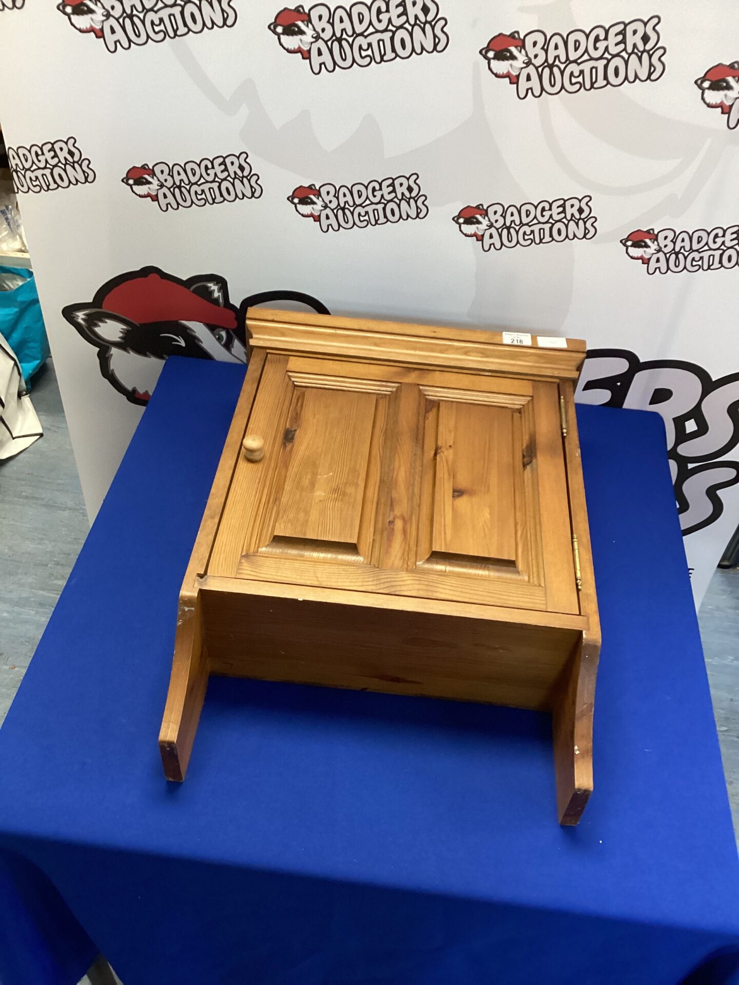 218 Small Pine Wall Cupboard
