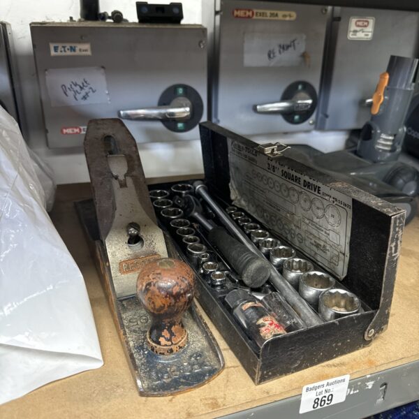 Vintage Kamasa socket set and Record wood plane for workshop use.