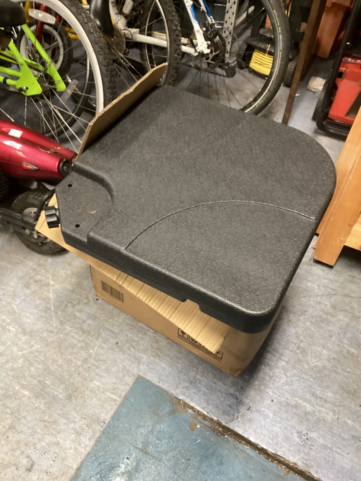 1104 Marquee base set as new