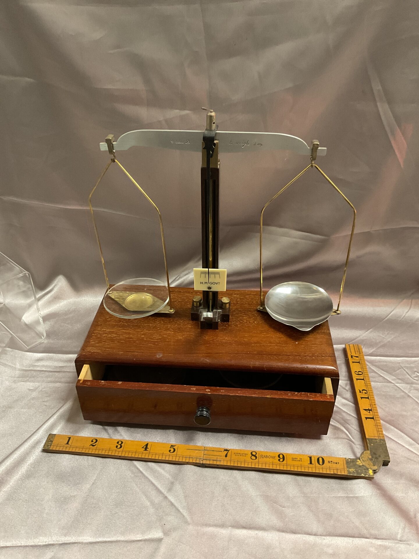 800 W A Webb Ltd London boxed apothecary chemist scales in original mahogany box