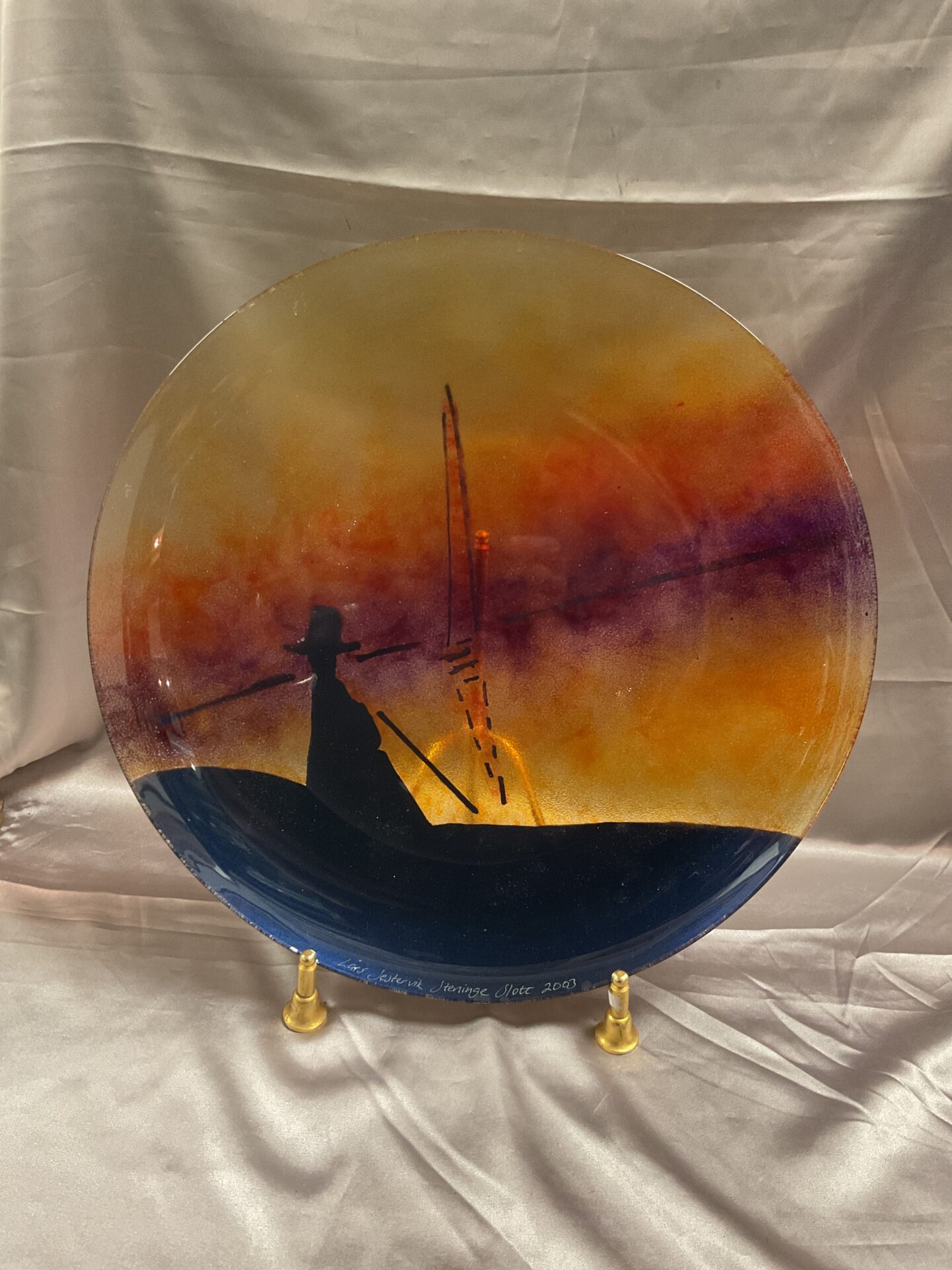 857 steninge slott 14” Swedish art glass charger signed lars sestervik in original box