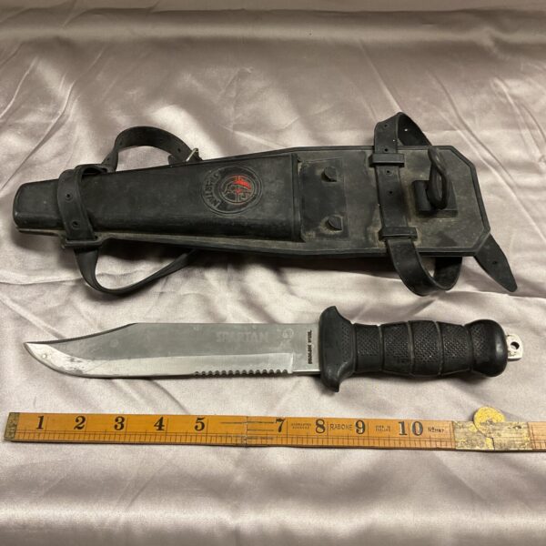 Spartan stainless steel divers knife with sheath, ideal for diving.