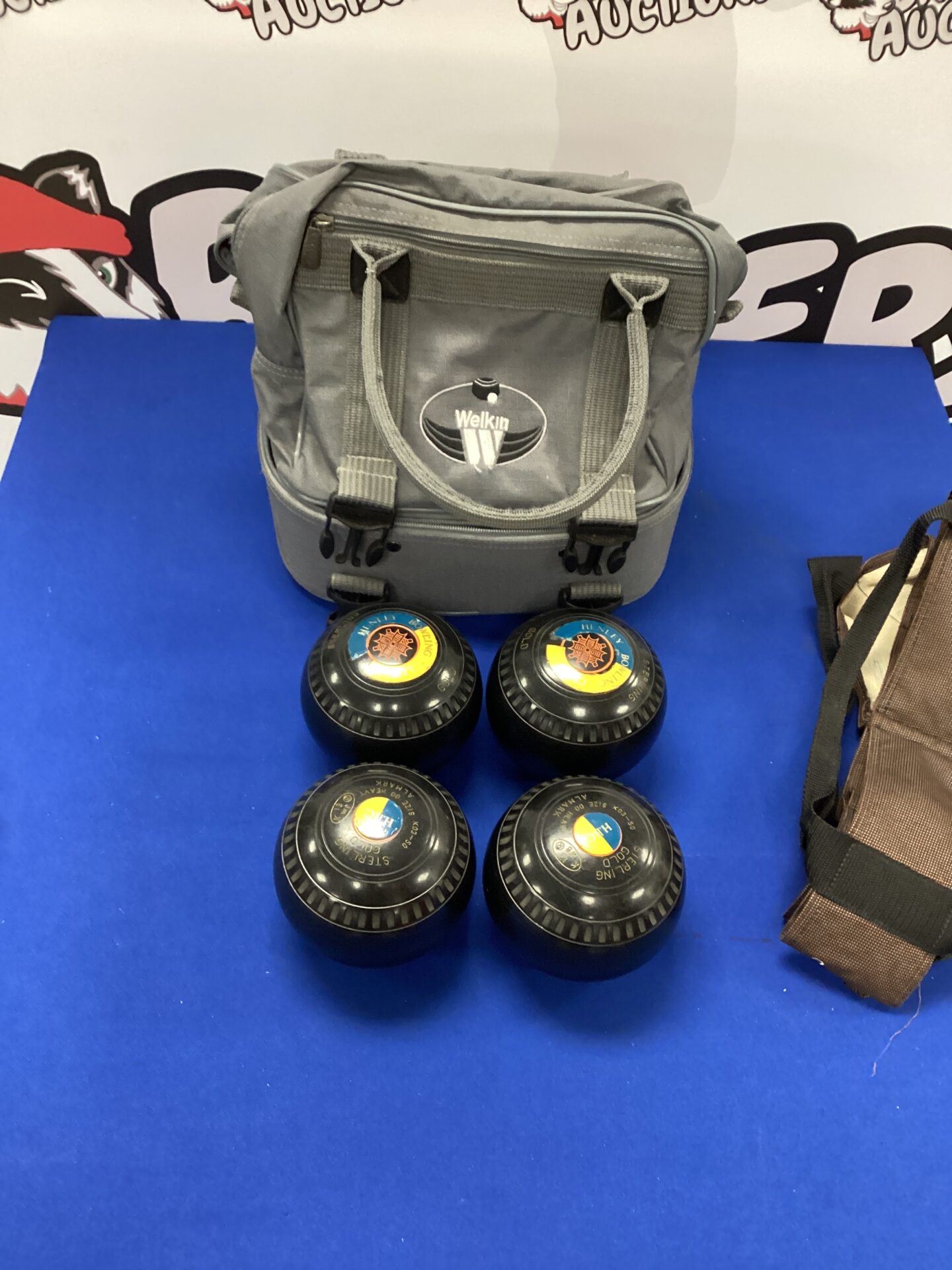 533 Set of Bowls with Welkin Bag and Accessories