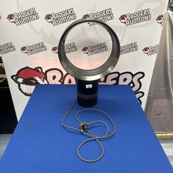 Sleek Dyson bladeless fan for modern cooling and air circulation.