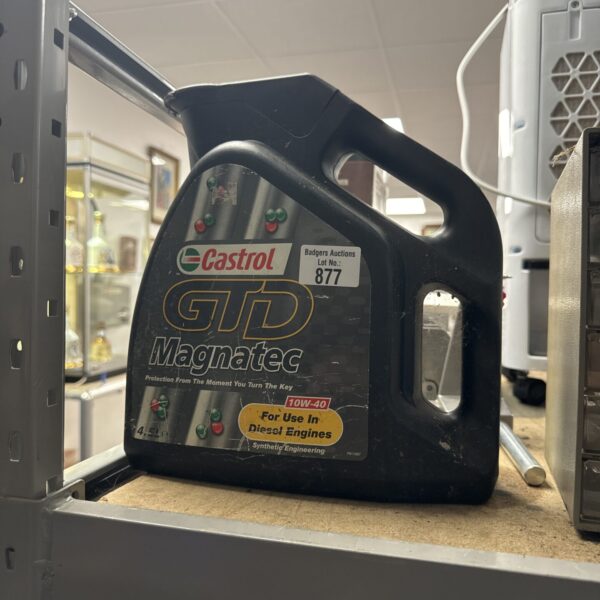 Full tub of Castrol Diesel Magnatec 10W40 engine oil for diesel engines.