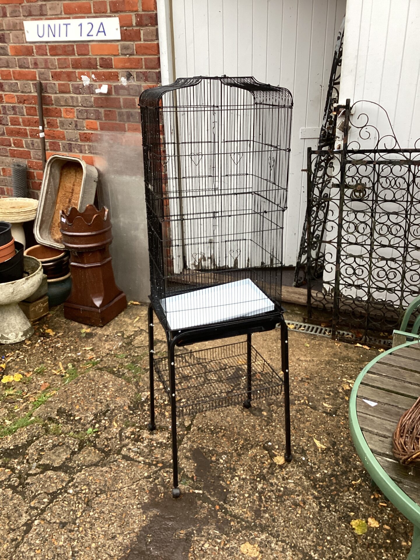 986 Large bird cage with wheeled stand