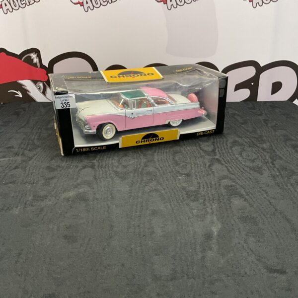 Chrono 1/18 scale Ford Crown Victoria diecast model car