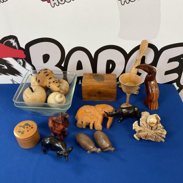 Vintage wooden collectibles lot featuring fruit and an elephant.