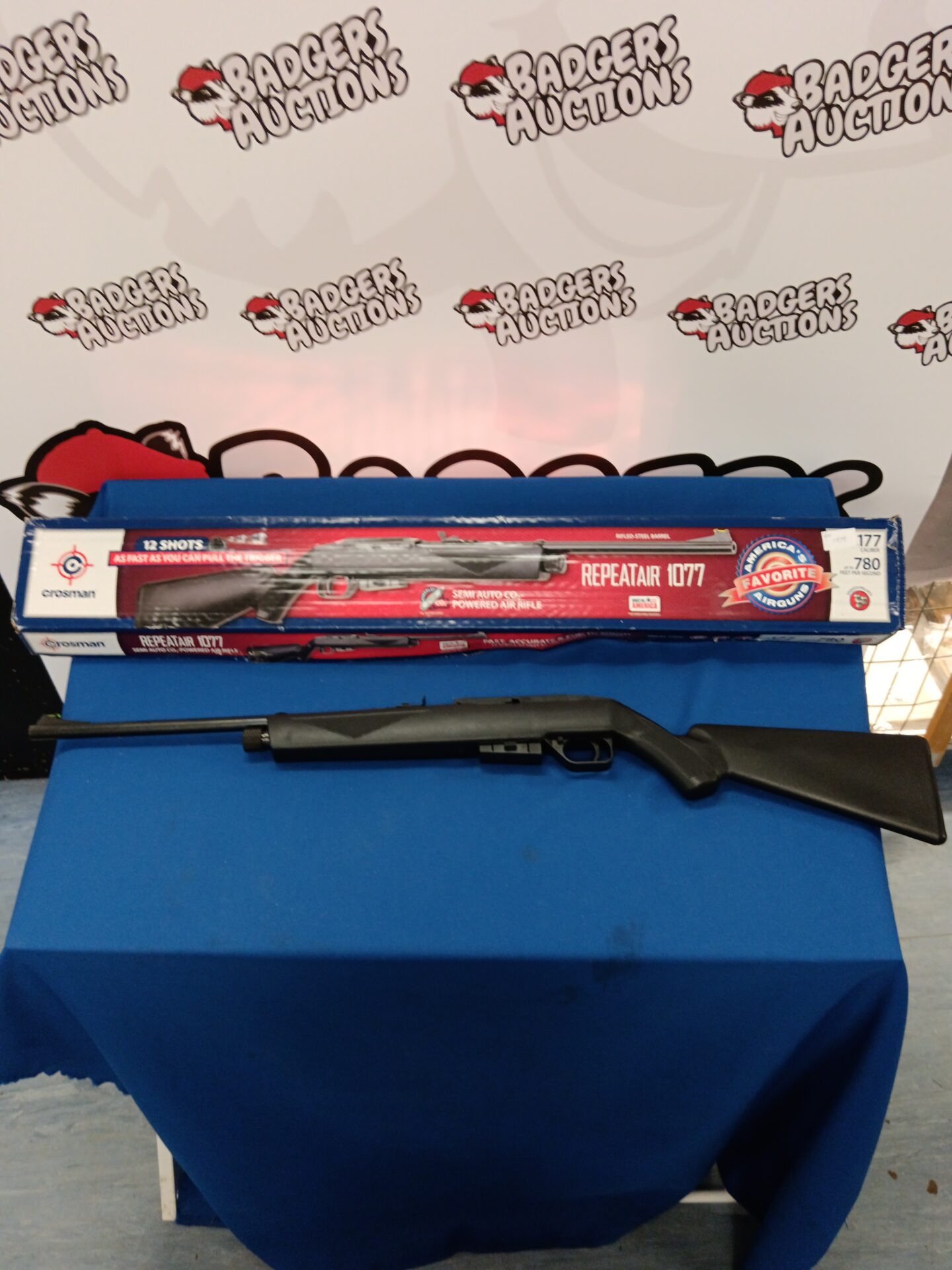 704 Crosman repeater 1077 semi auto co2 powered air rifle