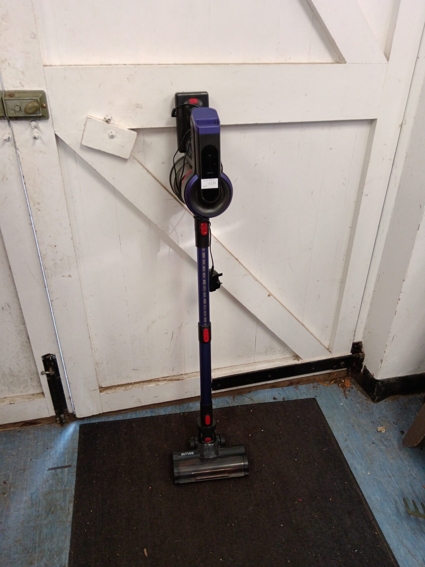 979 Buture cordless vacuum cleaner working with charger