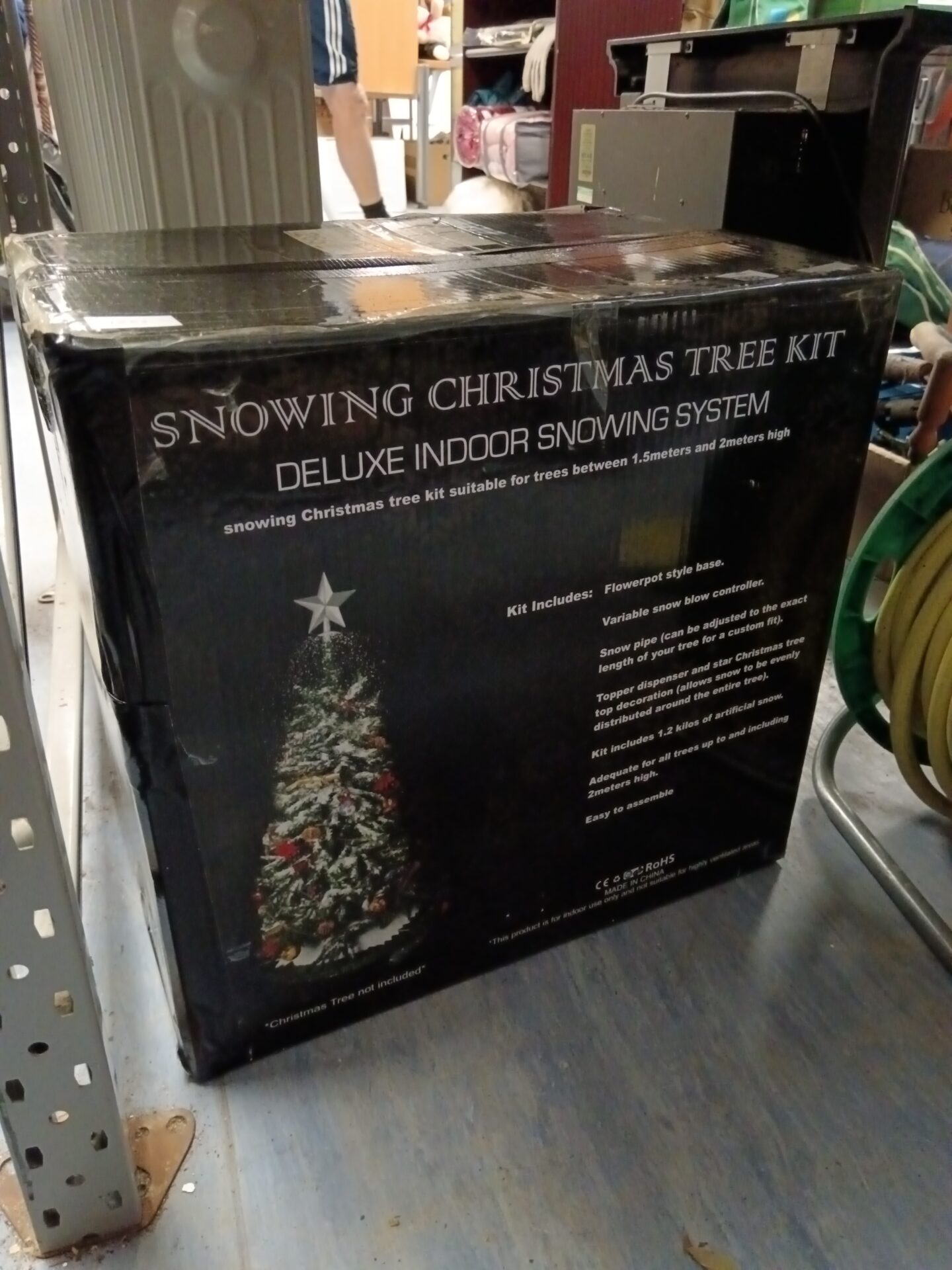 1003 Deluxe indoor snowing Christmas tree kit