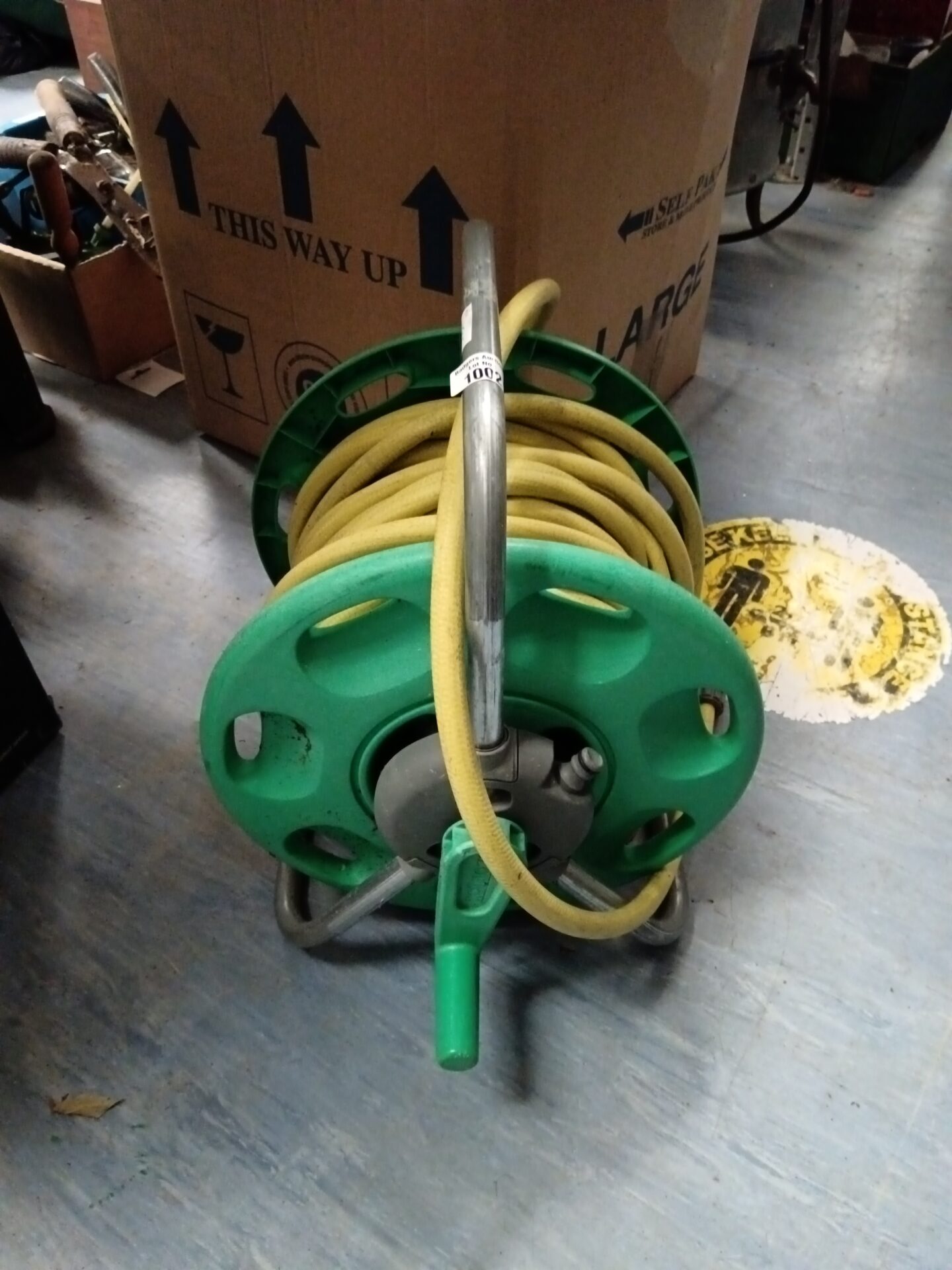 1002 Hozelock garden hose reel