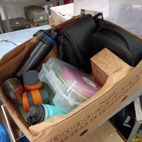 Mixed picnic set with flask, plates, and shoulder bag.