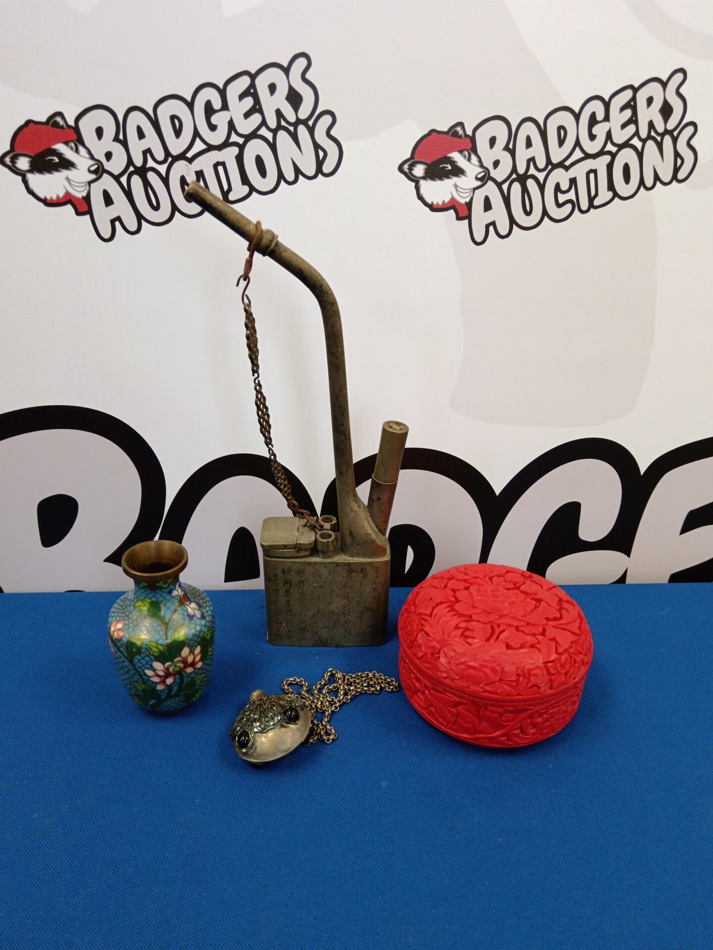 037 selection oriental items inc opium pipe
