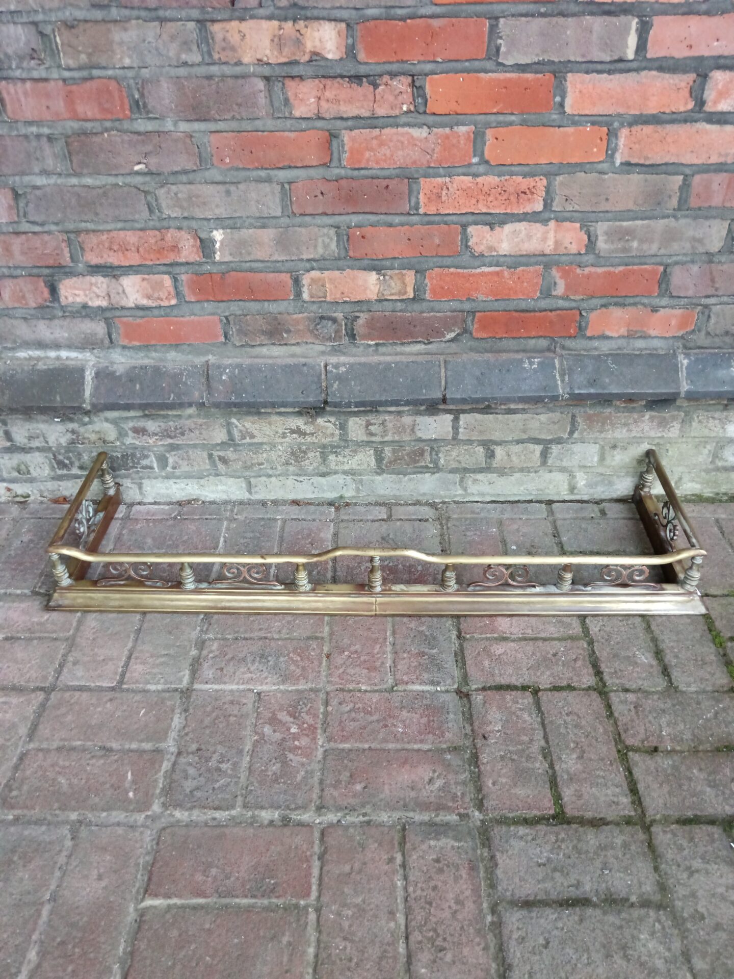 063 Victorian brass & copper fireplace fender