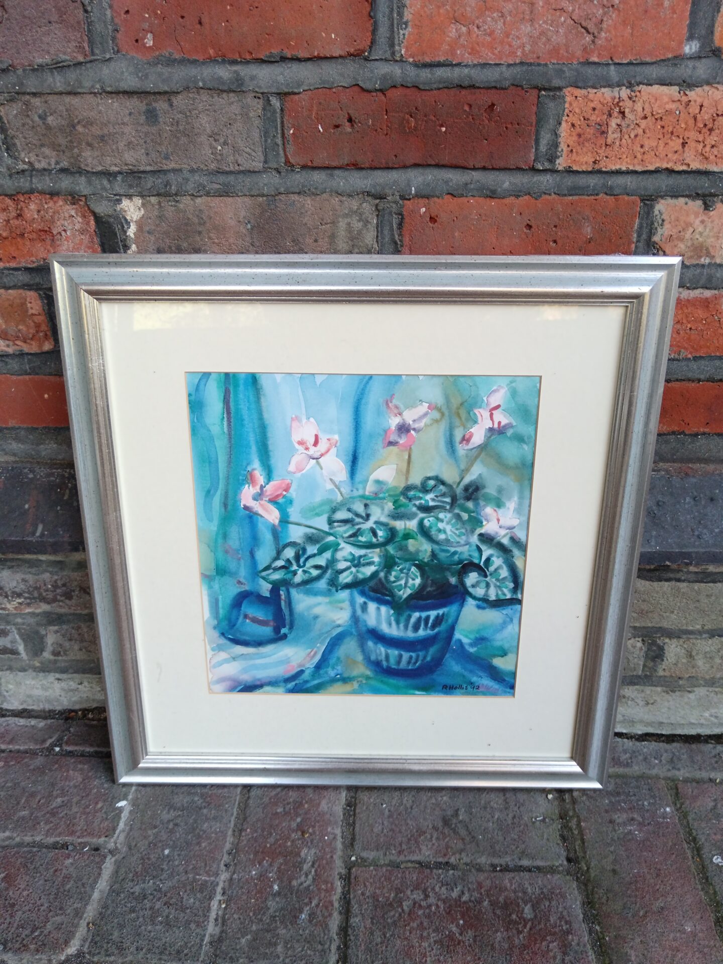 725 R Hollis 1992 signed still life watercolour of flowers in pot