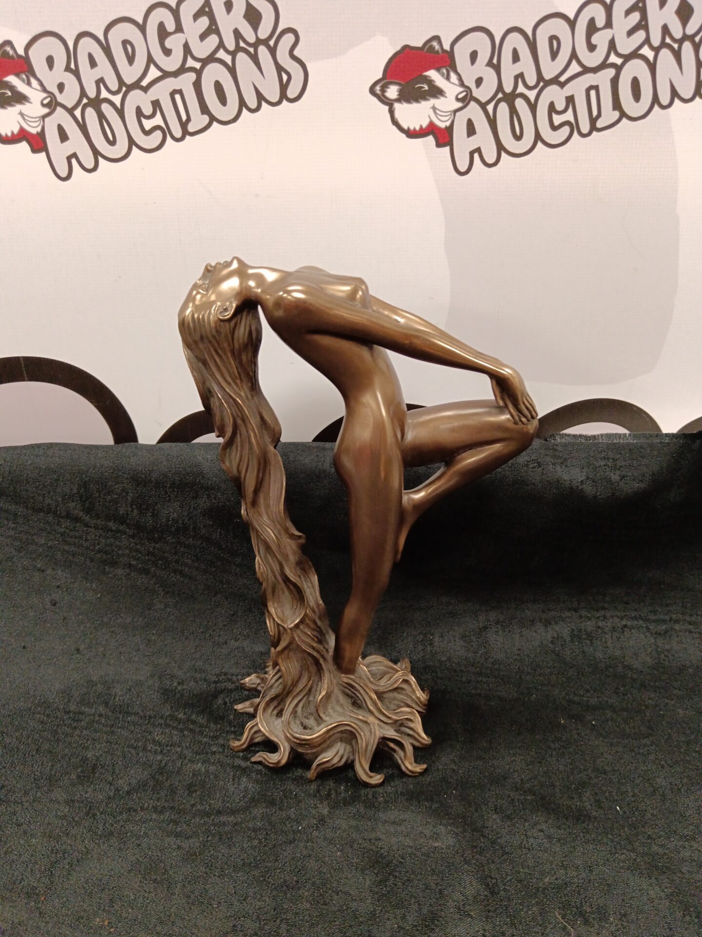 038 Bronzed resin sculpture of an elegant nude lady