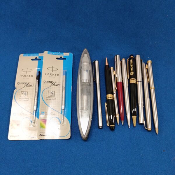 Vintage Parker pen collection with fountain and ballpoint styles.