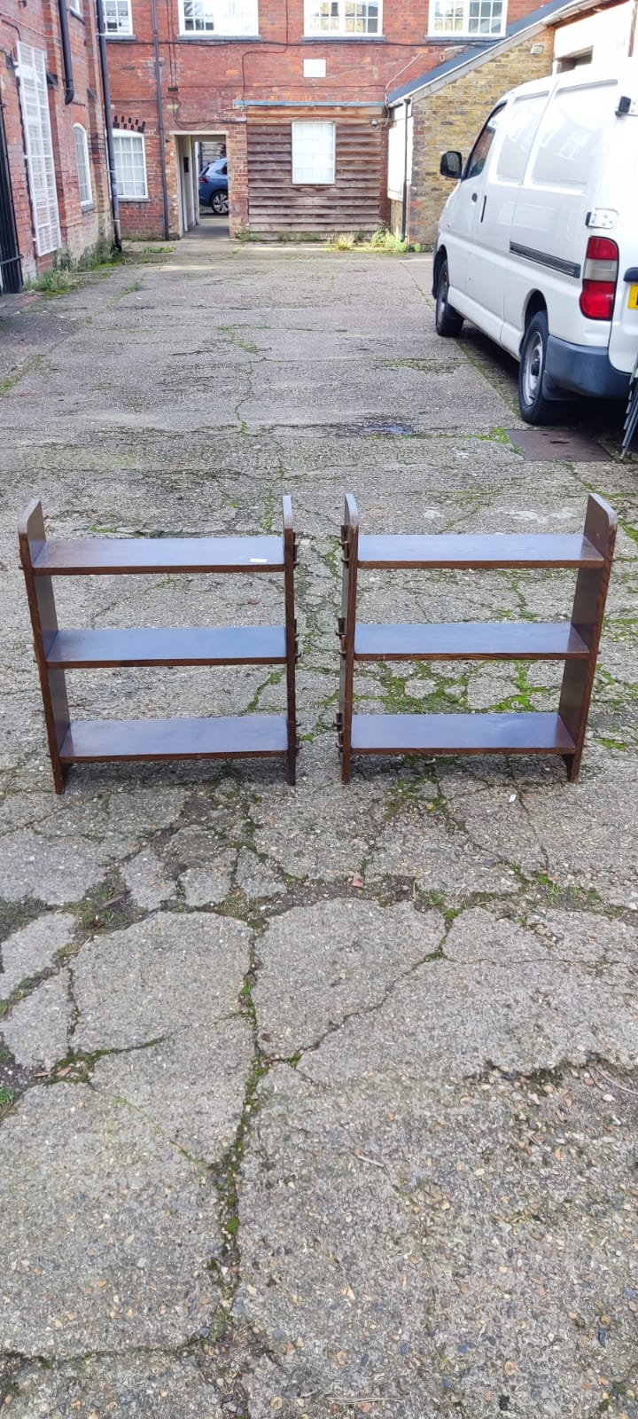 549 Pair of book shelves
