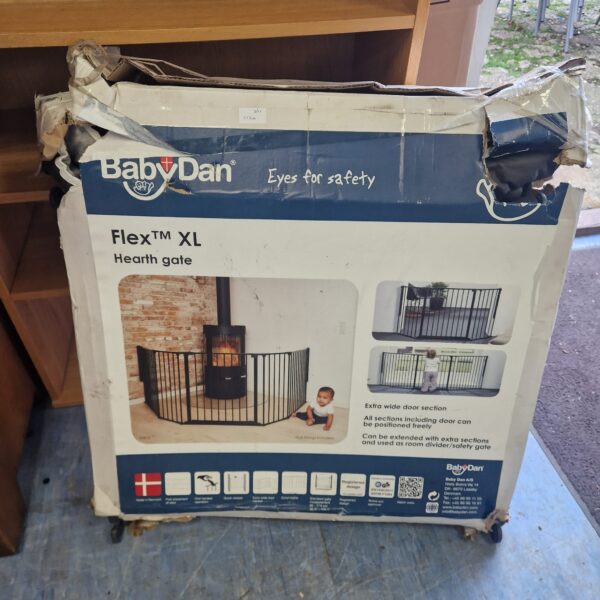 Babydan Flex safety gate, wooden pressure-fit design for nursery safety.