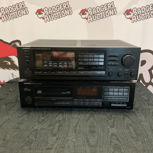 Vintage Onkyo TX-850 amplifier with DX-C400 CD changer, black finish.